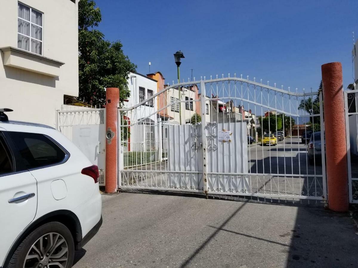 Casa con alberca climatizada privada para 8 personas Emiliano Zapata  Exterior foto